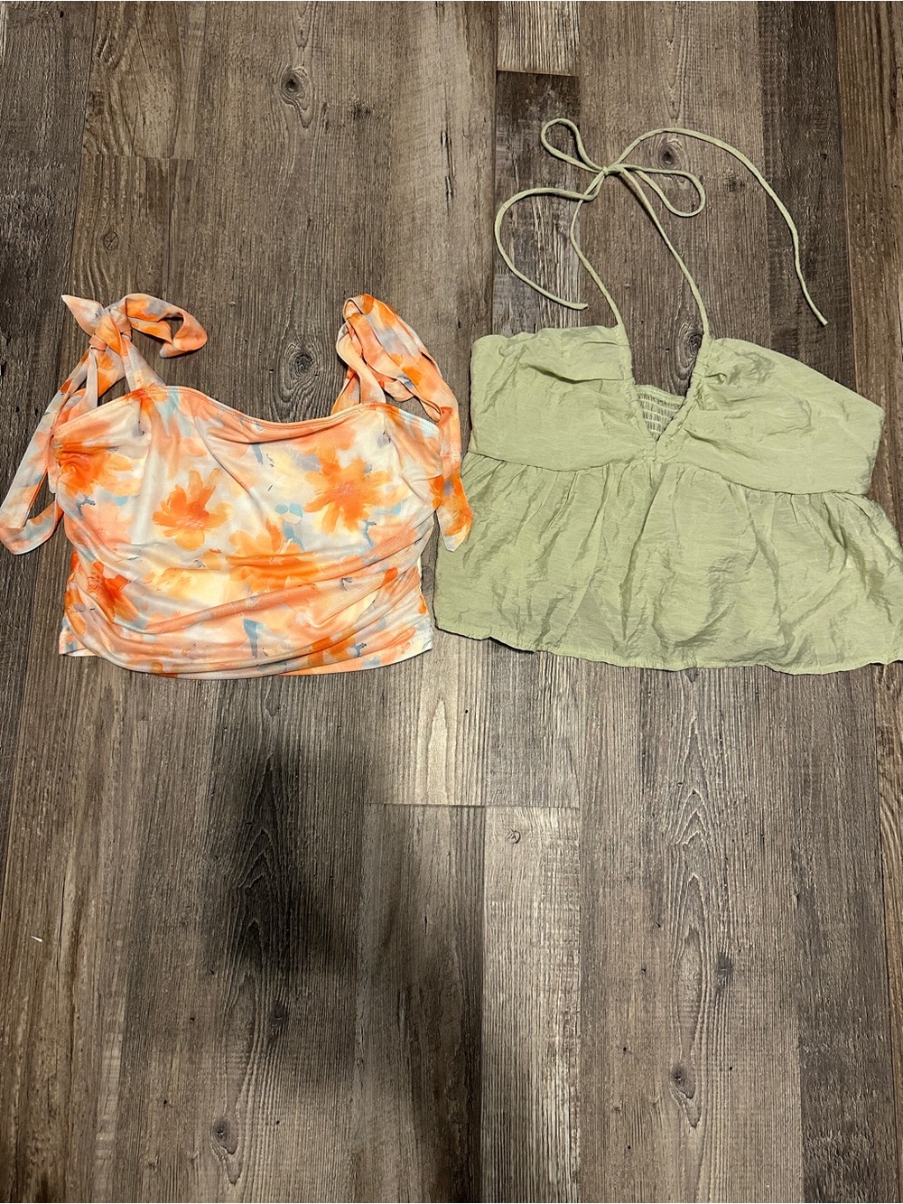 5/$25 Crop top bundle